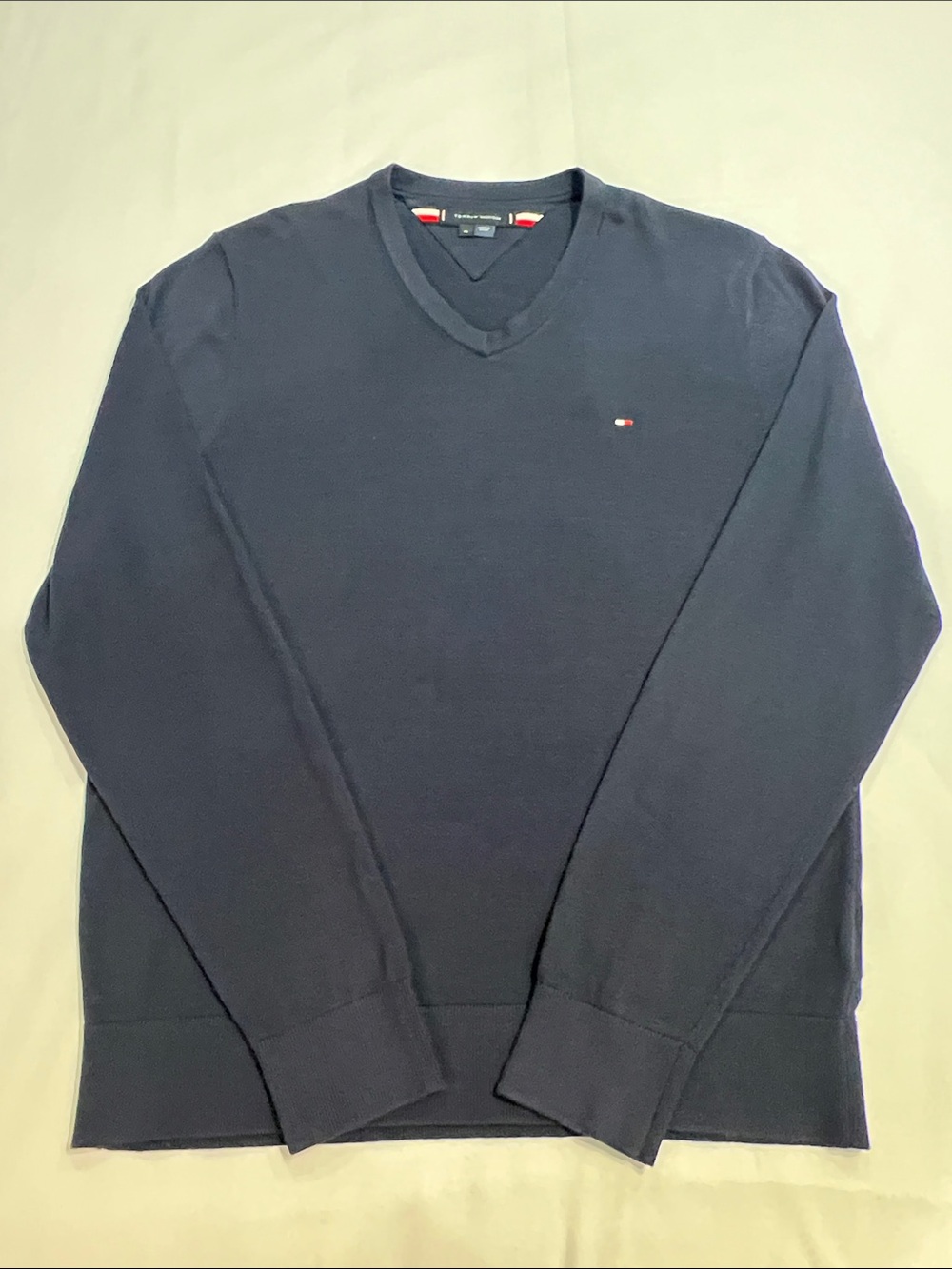 Tommy Hilfiger Men's Dark Navy V-Neck Sweater Size XL